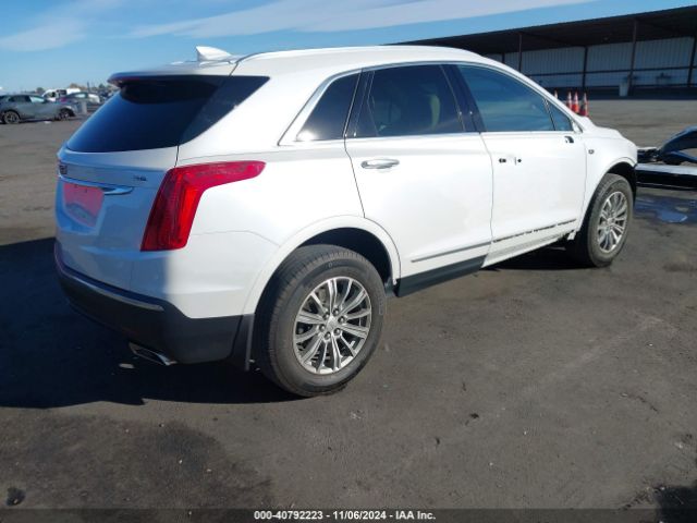 Photo 3 VIN: 1GYKNDRS9JZ189714 - CADILLAC XT5 