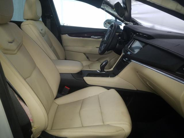 Photo 4 VIN: 1GYKNDRS9KZ112276 - CADILLAC XT5 LUXURY 