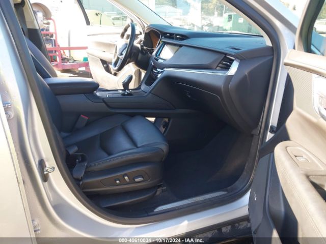 Photo 4 VIN: 1GYKNDRS9KZ240615 - CADILLAC XT5 