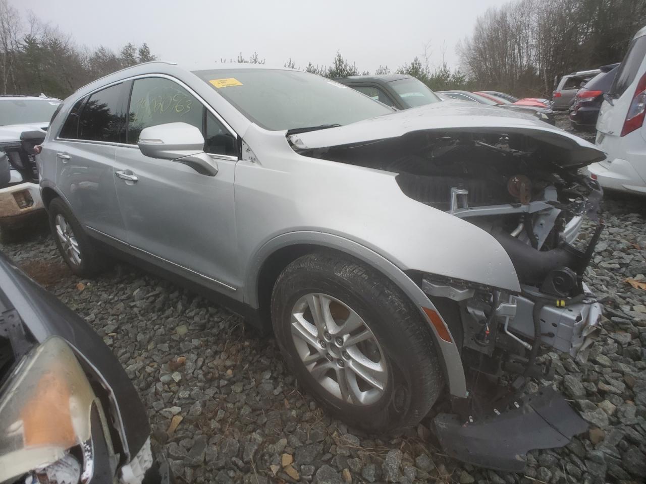 Photo 3 VIN: 1GYKNDRS9LZ168302 - CADILLAC XT5 