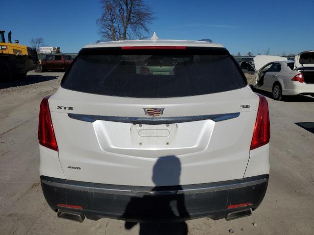 Photo 5 VIN: 1GYKNDRSXHZ131508 - CADILLAC XT5 