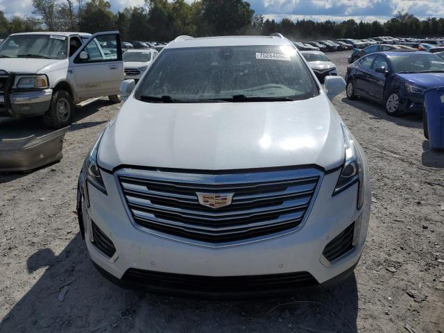 Photo 4 VIN: 1GYKNDRSXHZ232791 - CADILLAC XT5 LUXURY 