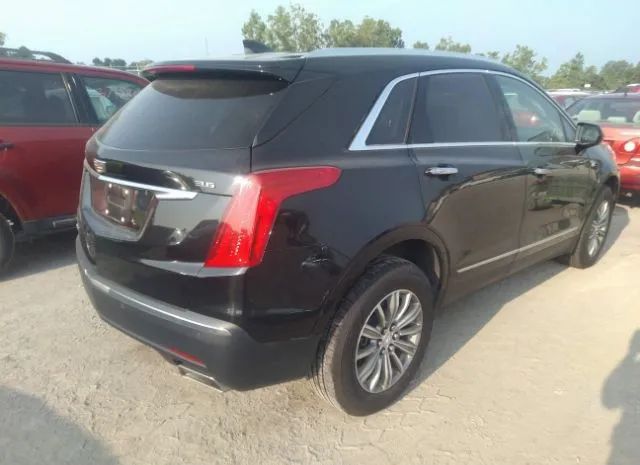 Photo 3 VIN: 1GYKNDRSXHZ325858 - CADILLAC XT5 