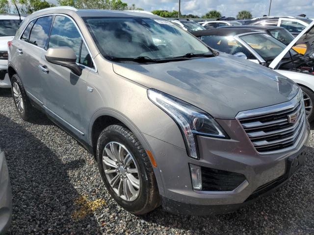 Photo 3 VIN: 1GYKNDRSXJZ165308 - CADILLAC XT5 LUXURY 