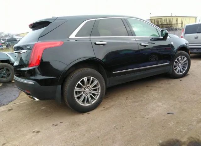 Photo 3 VIN: 1GYKNDRSXJZ171416 - CADILLAC XT5 