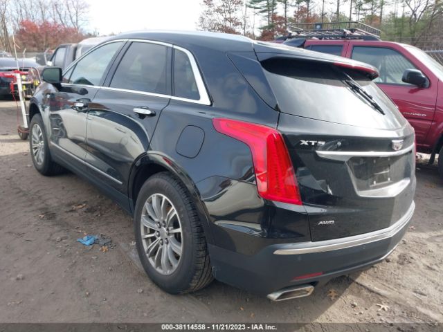 Photo 2 VIN: 1GYKNDRSXJZ185140 - CADILLAC XT5 