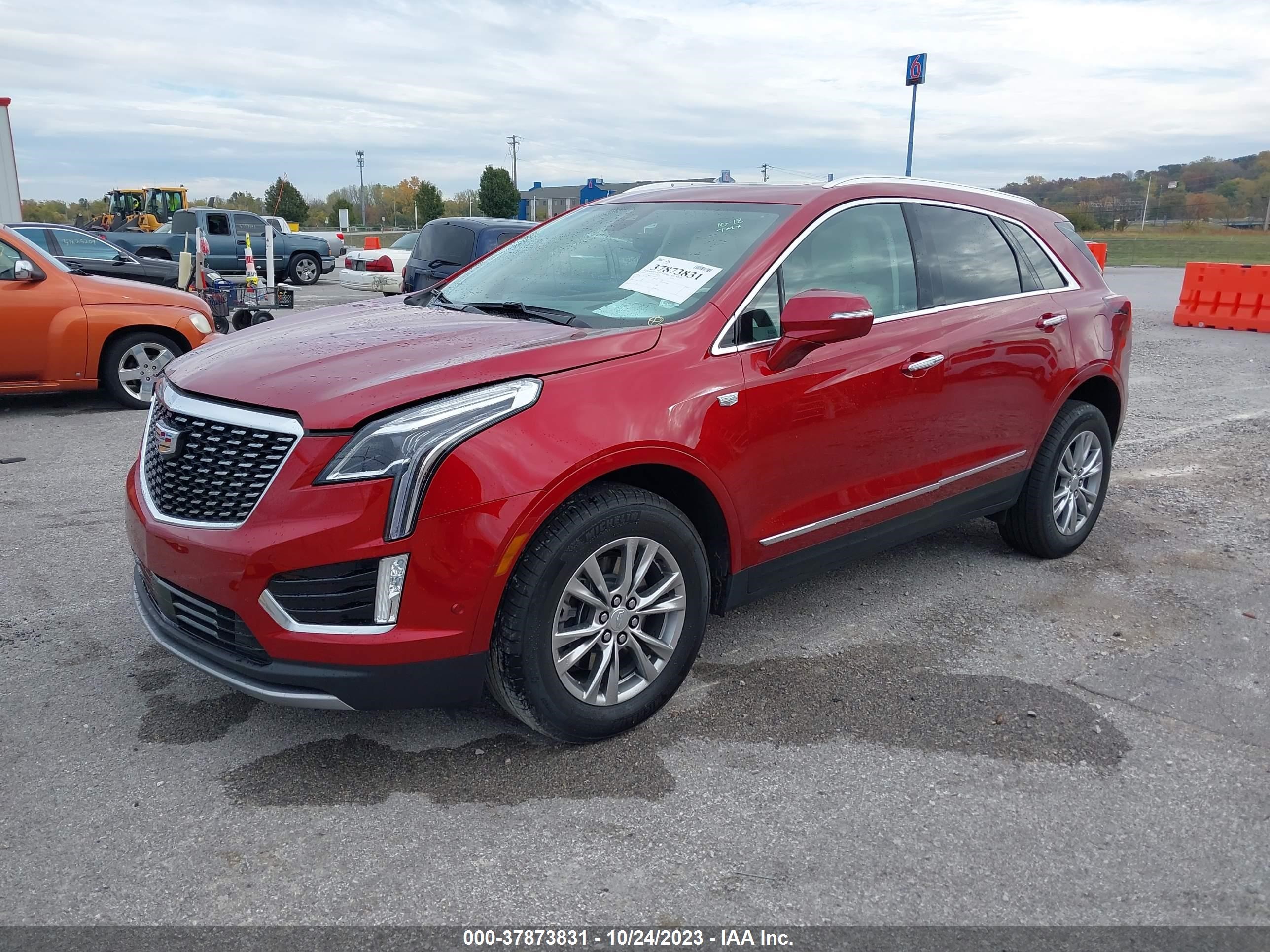 Photo 1 VIN: 1GYKNDRSXNZ114395 - CADILLAC XT5 