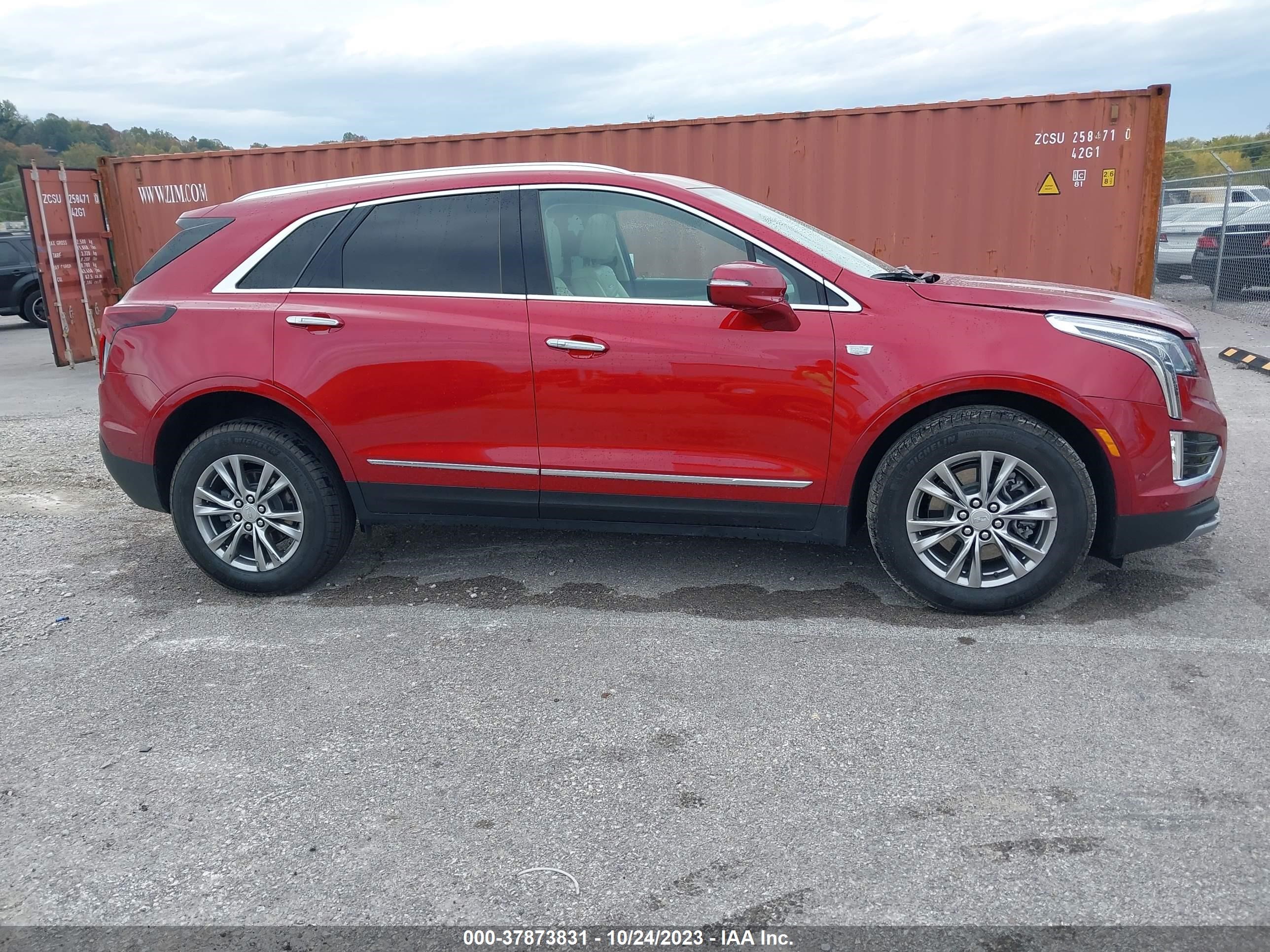 Photo 12 VIN: 1GYKNDRSXNZ114395 - CADILLAC XT5 