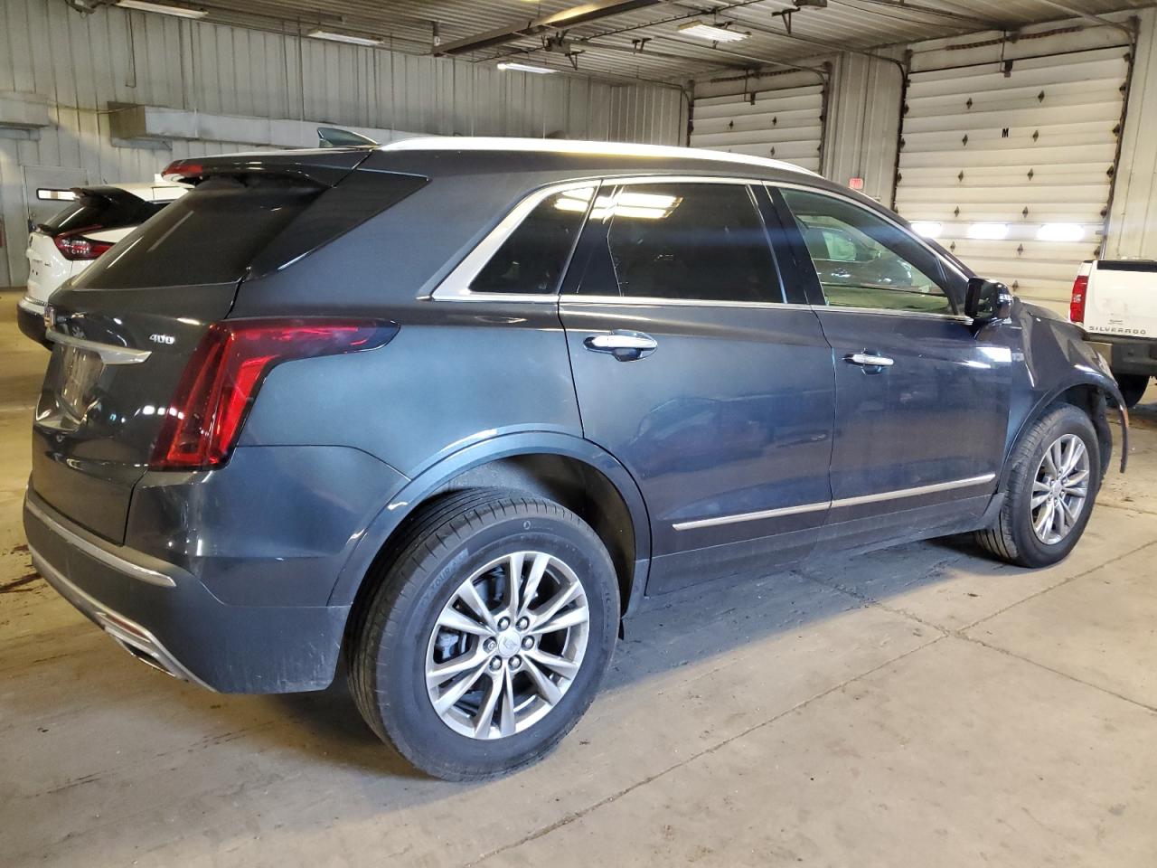 Photo 2 VIN: 1GYKNDRSXNZ148773 - CADILLAC XT5 