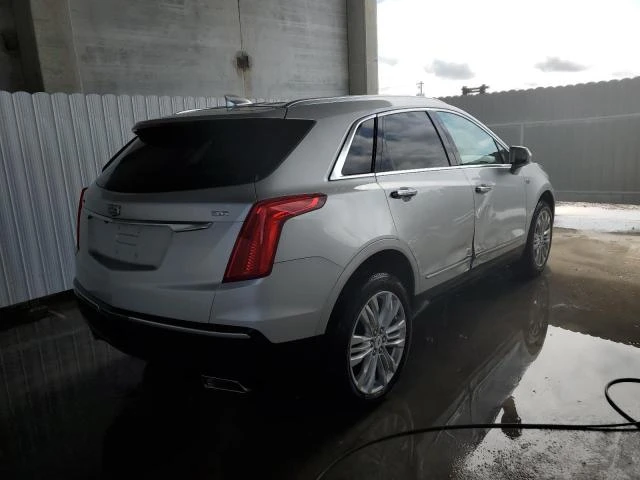 Photo 2 VIN: 1GYKNERS0JZ131268 - CADILLAC XT5 PREMIU 