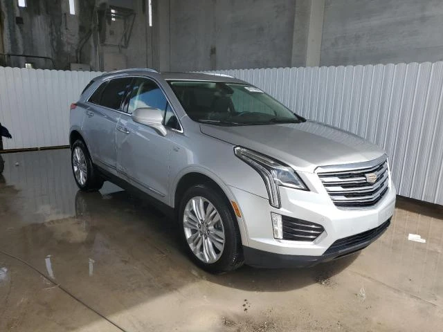 Photo 3 VIN: 1GYKNERS0JZ131268 - CADILLAC XT5 PREMIU 