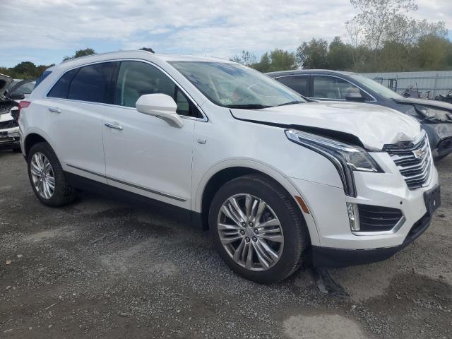 Photo 3 VIN: 1GYKNERS1HZ261618 - CADILLAC XT5 PREMIU 