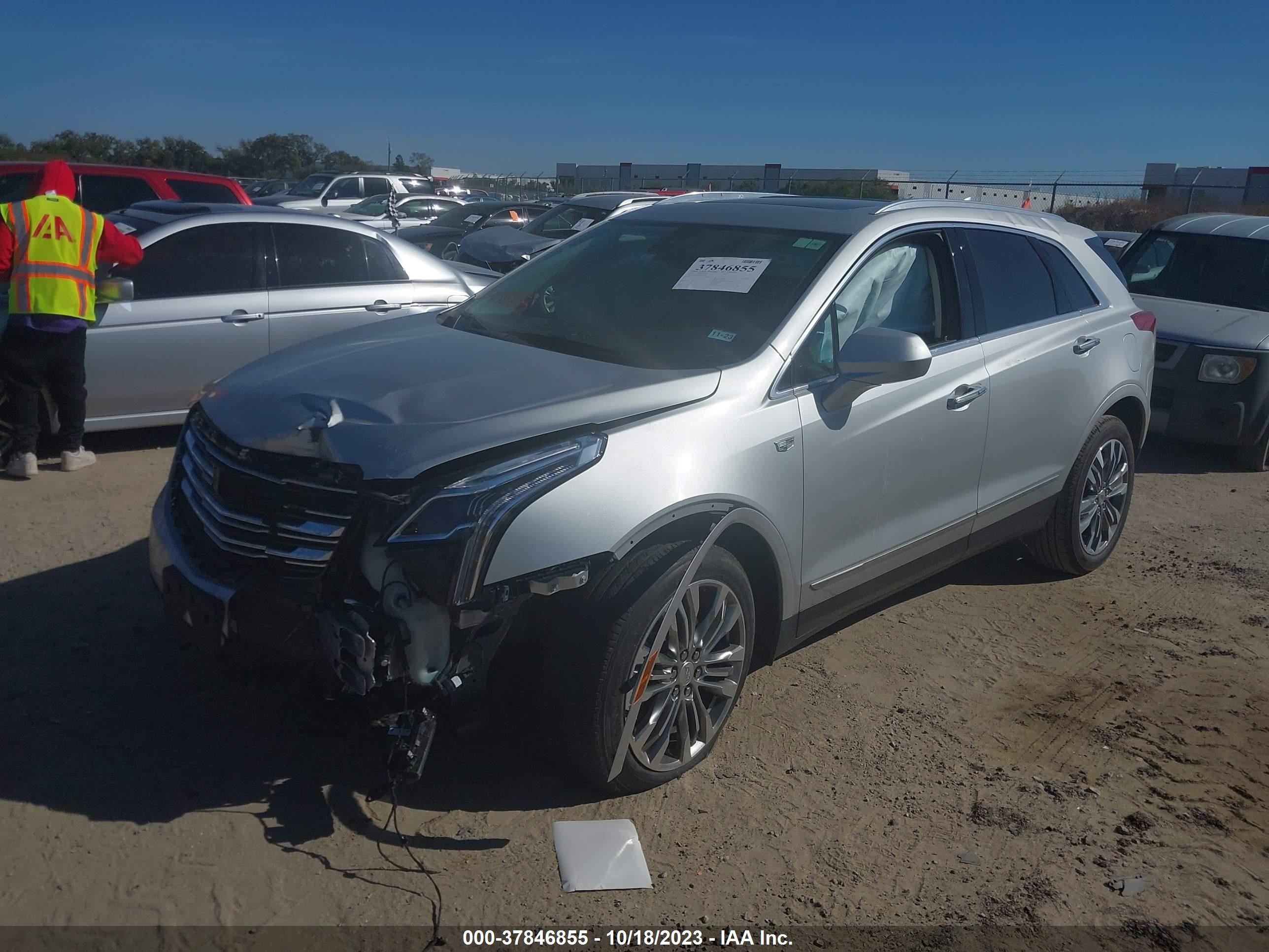 Photo 1 VIN: 1GYKNERS1KZ106378 - CADILLAC XT5 