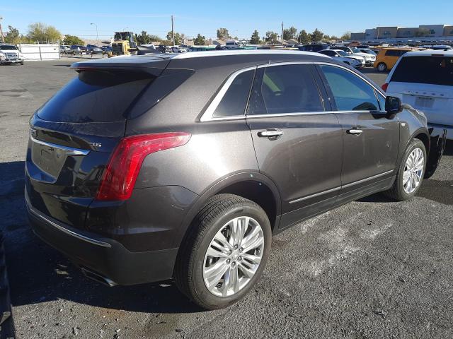 Photo 3 VIN: 1GYKNERS2KZ139714 - CADILLAC XT5 PREMIU 