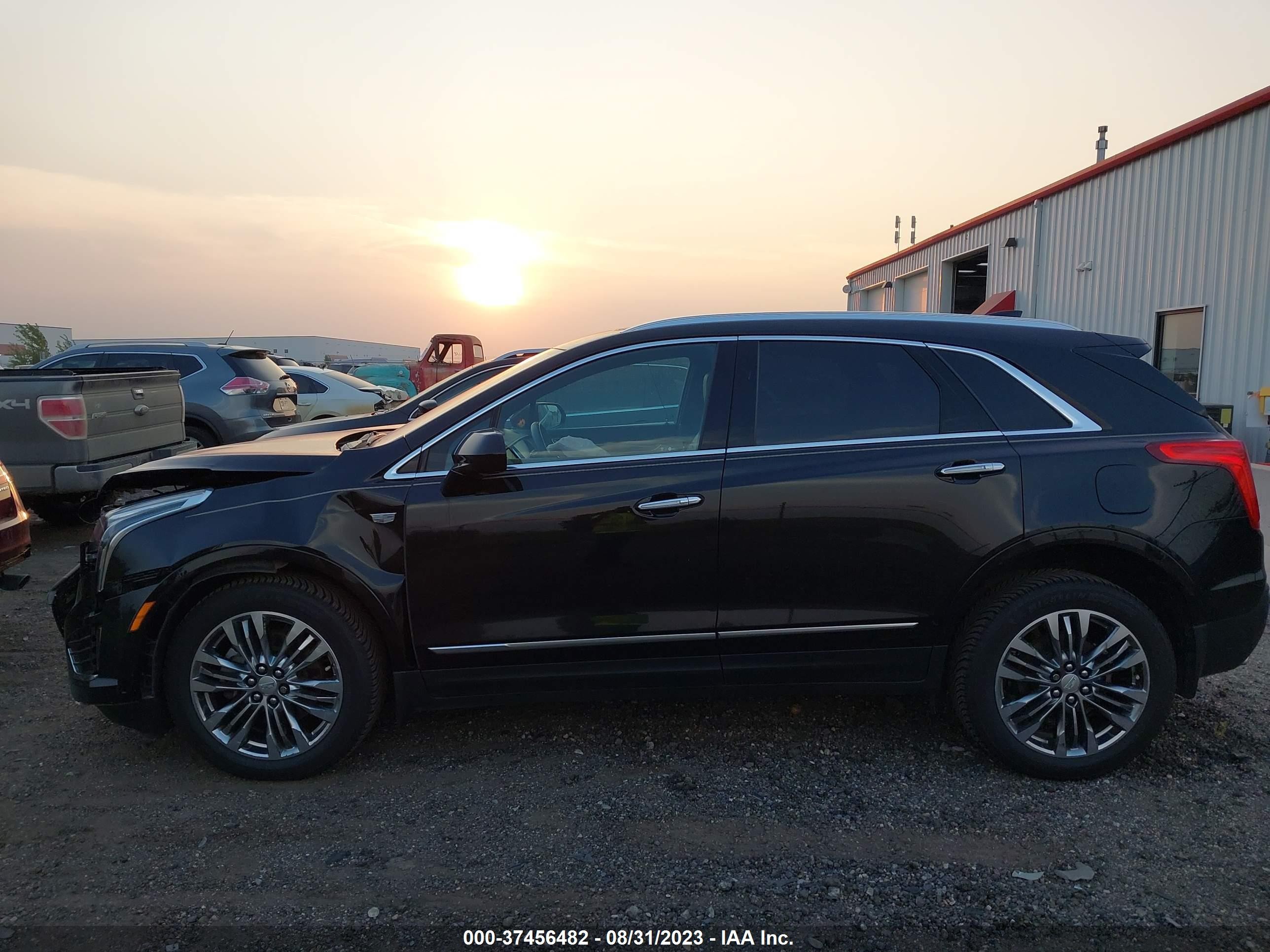 Photo 13 VIN: 1GYKNERS3HZ104382 - CADILLAC XT5 