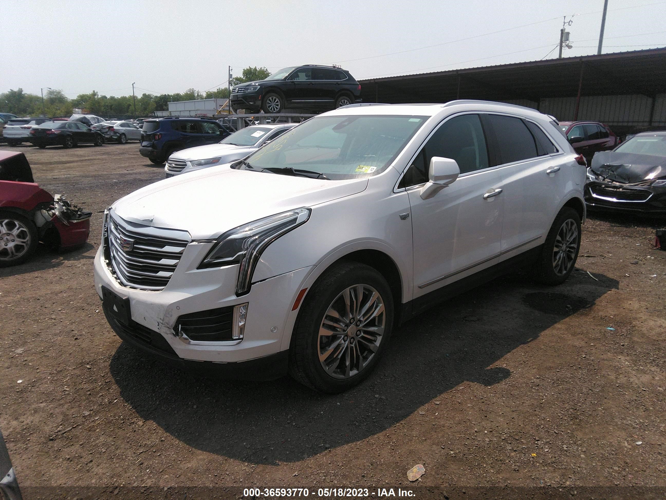 Photo 1 VIN: 1GYKNERS3HZ130772 - CADILLAC XT5 