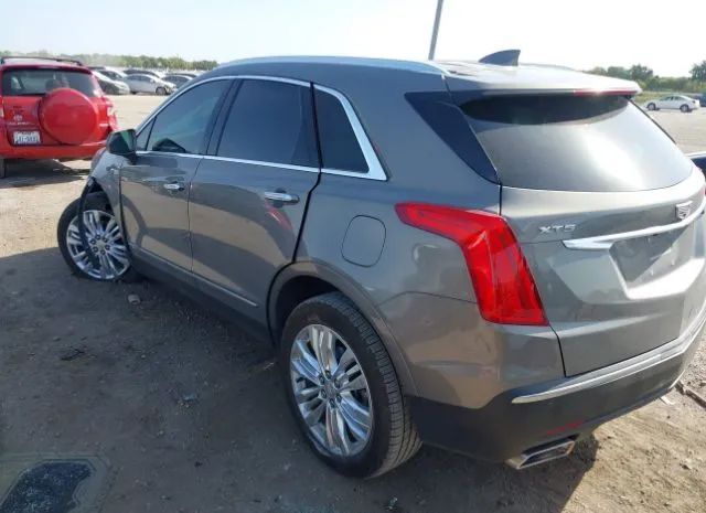 Photo 2 VIN: 1GYKNERS3KZ230989 - CADILLAC XT5 