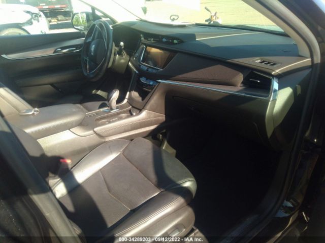 Photo 4 VIN: 1GYKNERS5HZ257491 - CADILLAC XT5 