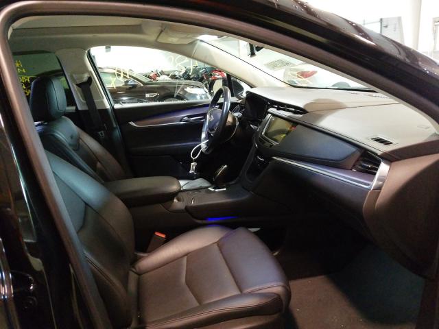 Photo 4 VIN: 1GYKNERS6KZ215886 - CADILLAC XT5 PREMIU 