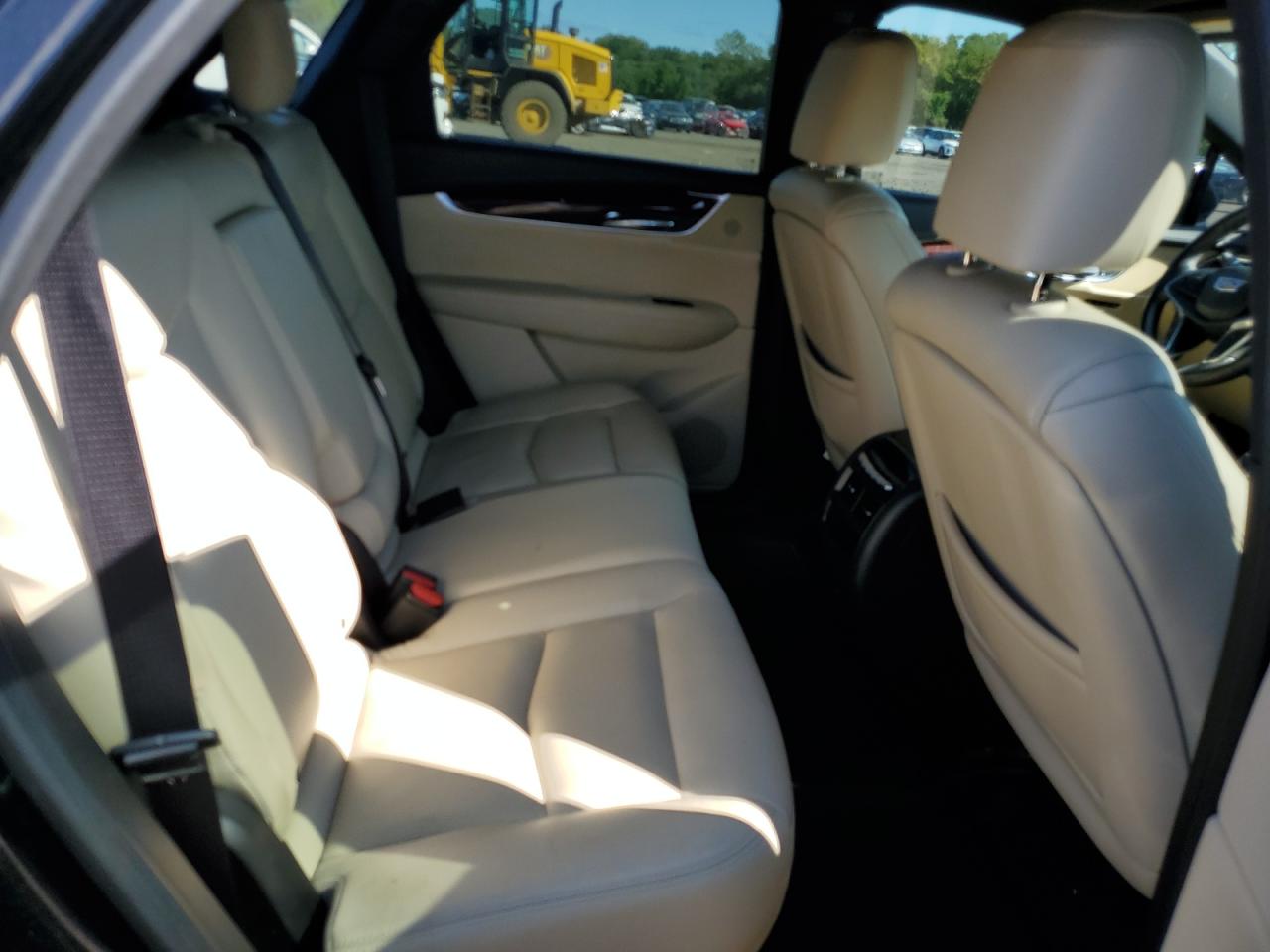 Photo 10 VIN: 1GYKNERS7HZ131889 - CADILLAC XT5 