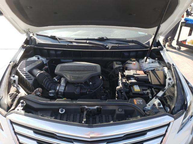 Photo 6 VIN: 1GYKNERS7HZ310904 - CADILLAC XT5 PREMIU 