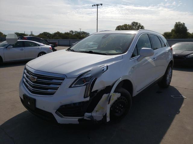 Photo 8 VIN: 1GYKNERS7HZ310904 - CADILLAC XT5 PREMIU 