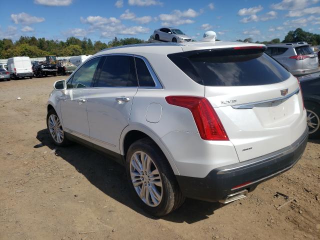 Photo 2 VIN: 1GYKNERS8HZ172192 - CADILLAC XT5 PREMIU 