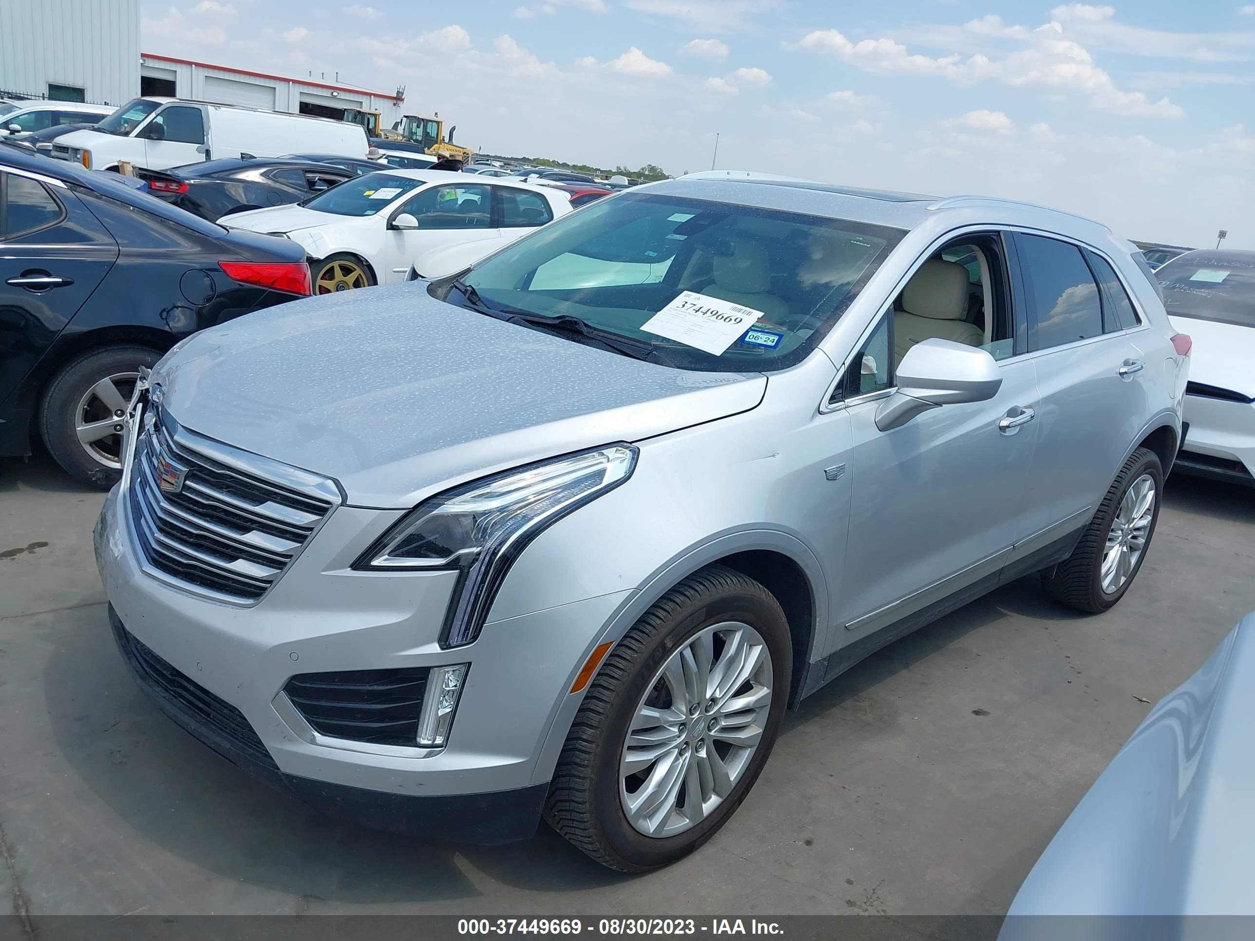 Photo 1 VIN: 1GYKNERS8KZ236688 - CADILLAC XT5 