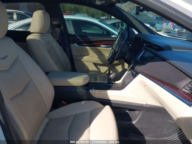 Photo 4 VIN: 1GYKNERS9HZ113300 - CADILLAC XT5 