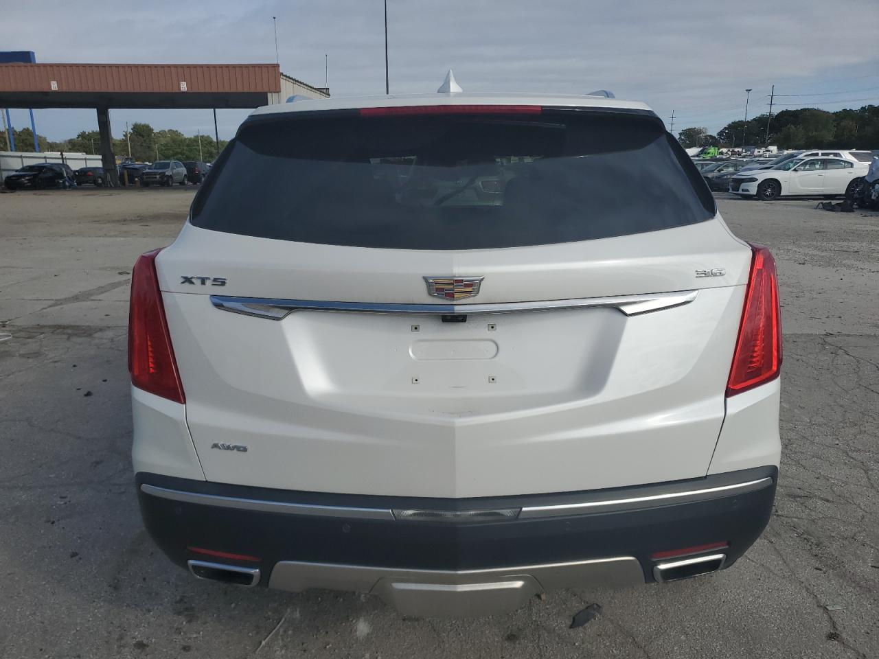 Photo 5 VIN: 1GYKNFRS1HZ159578 - CADILLAC XT5 