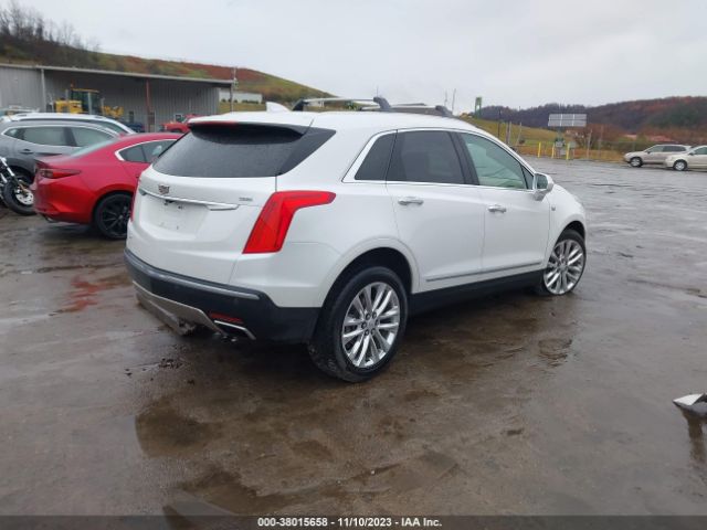 Photo 3 VIN: 1GYKNFRS4HZ104588 - CADILLAC XT5 