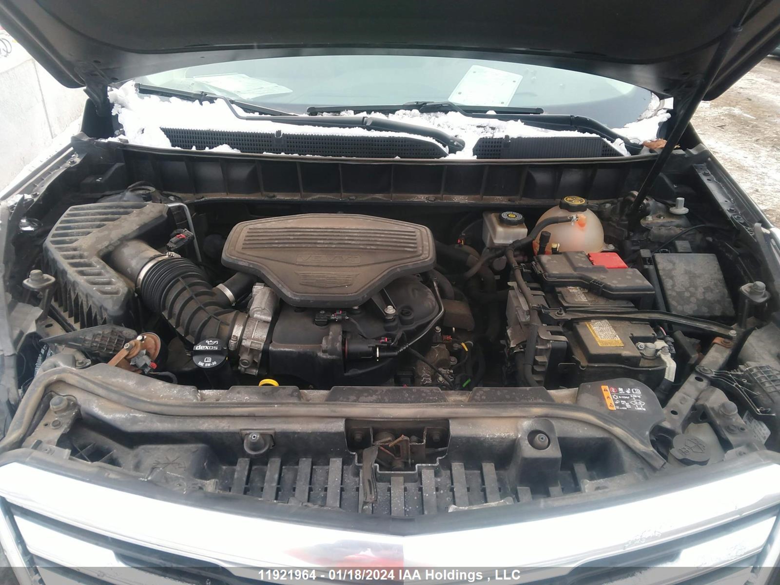 Photo 9 VIN: 1GYKNFRS4JZ177448 - CADILLAC XT5 