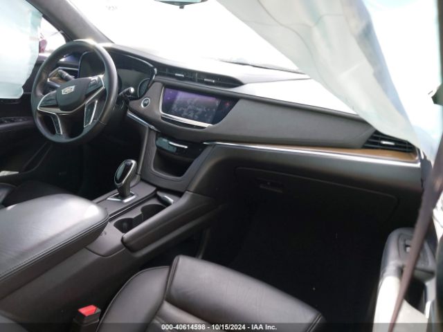 Photo 4 VIN: 1GYKNFRS5HZ204621 - CADILLAC XT5 