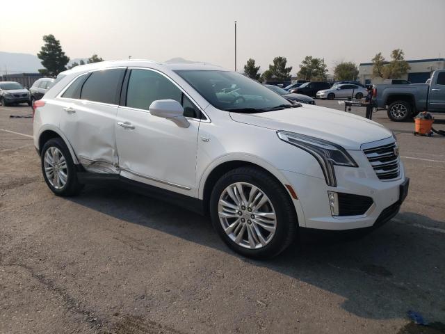 Photo 3 VIN: 1GYKNFRS9JZ144977 - CADILLAC XT5 PREMIU 