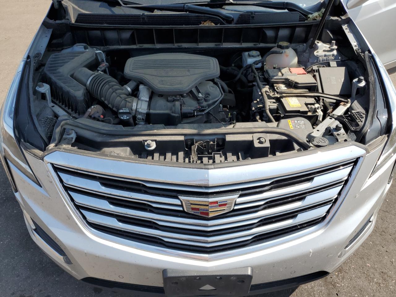 Photo 11 VIN: 1GYKNFRS9JZ245582 - CADILLAC XT5 