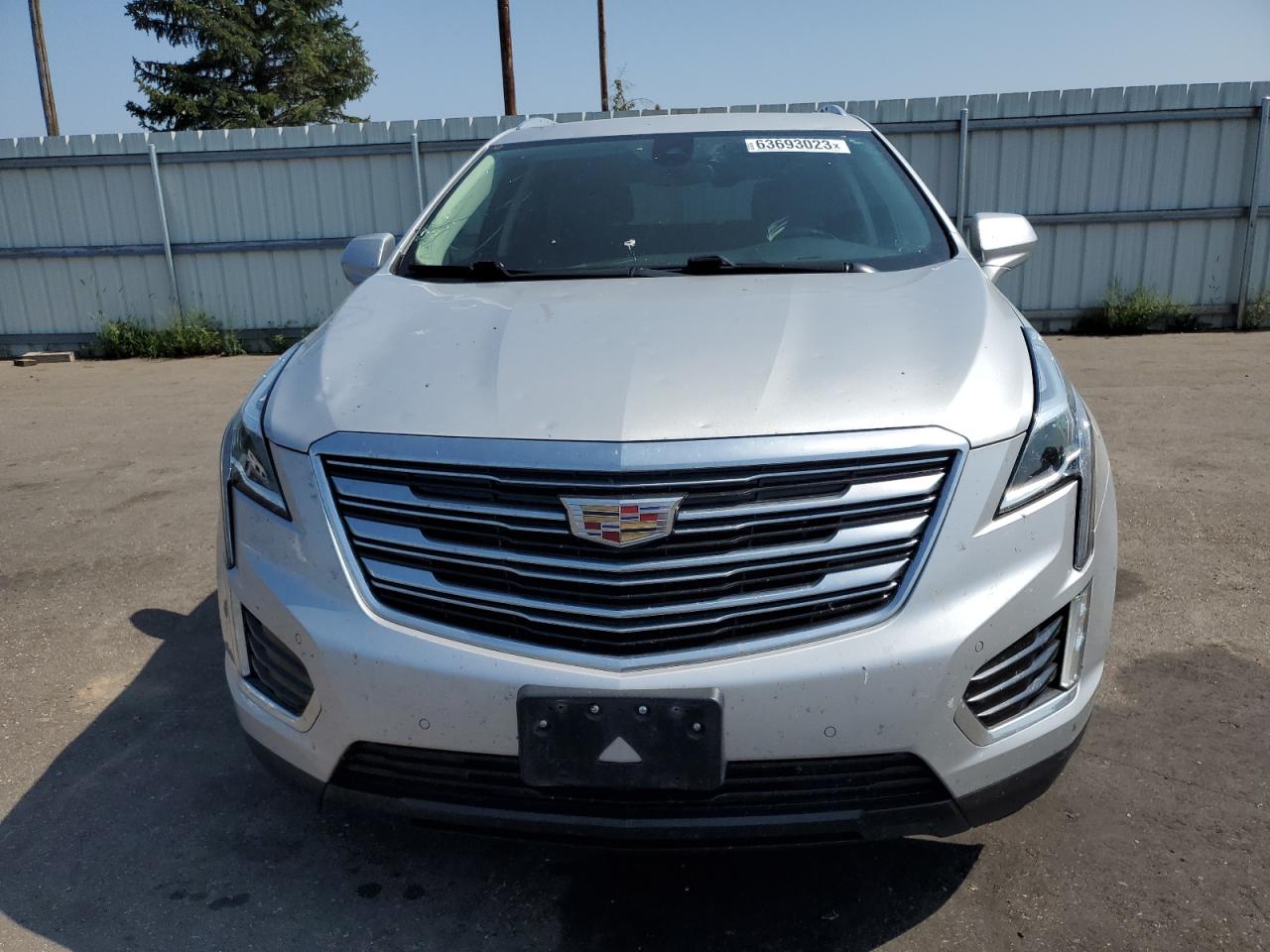 Photo 4 VIN: 1GYKNFRS9JZ245582 - CADILLAC XT5 