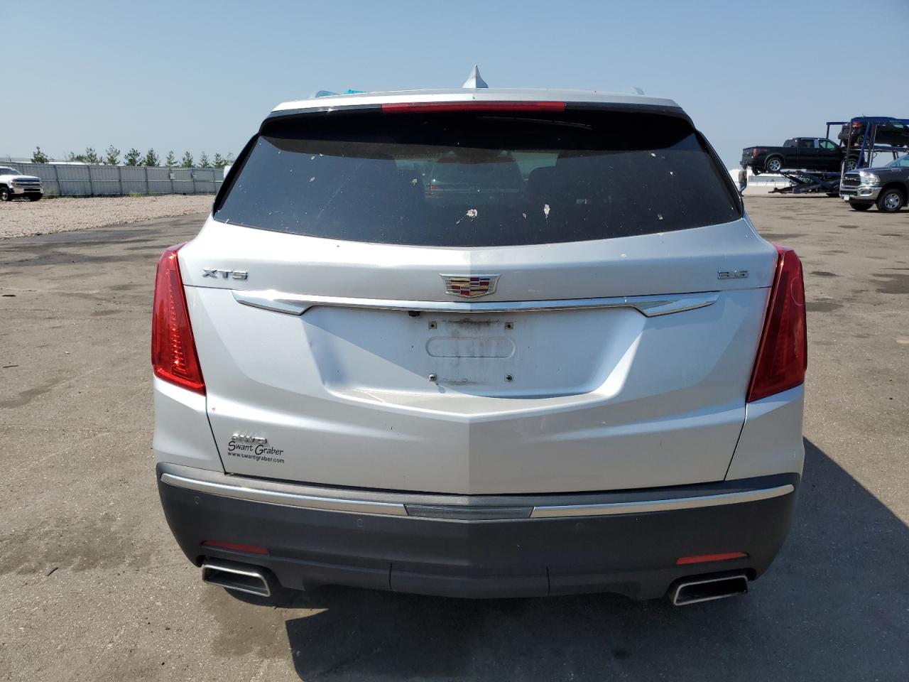 Photo 5 VIN: 1GYKNFRS9JZ245582 - CADILLAC XT5 