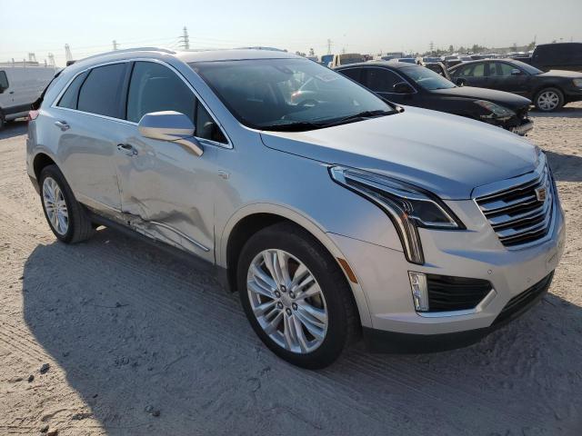 Photo 3 VIN: 1GYKNFRS9KZ174949 - CADILLAC XT5 PREMIU 