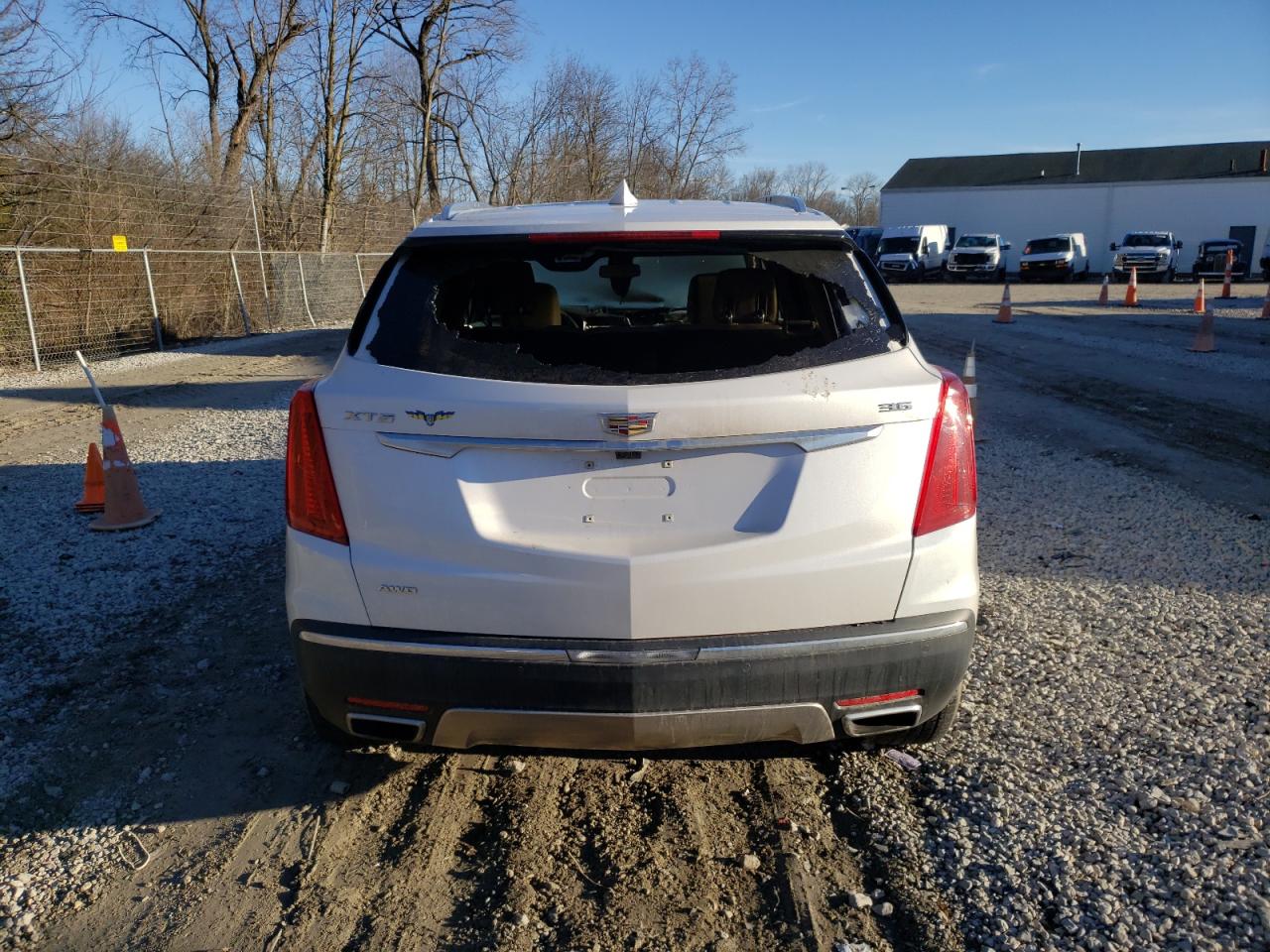 Photo 5 VIN: 1GYKNFRSXHZ138471 - CADILLAC XT5 