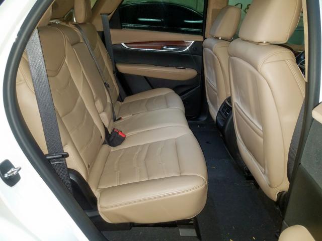 Photo 5 VIN: 1GYKNFRSXHZ227750 - CADILLAC XT5 PLATIN 