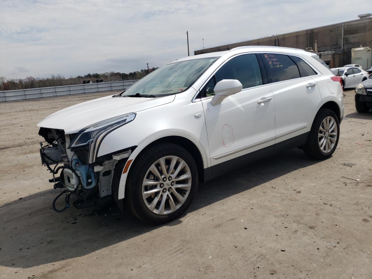 Photo 0 VIN: 1GYKNFRSXHZ270632 - CADILLAC XT5 