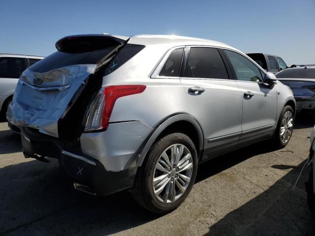 Photo 2 VIN: 1GYKNFRSXJZ238091 - CADILLAC XT5 PREMIU 