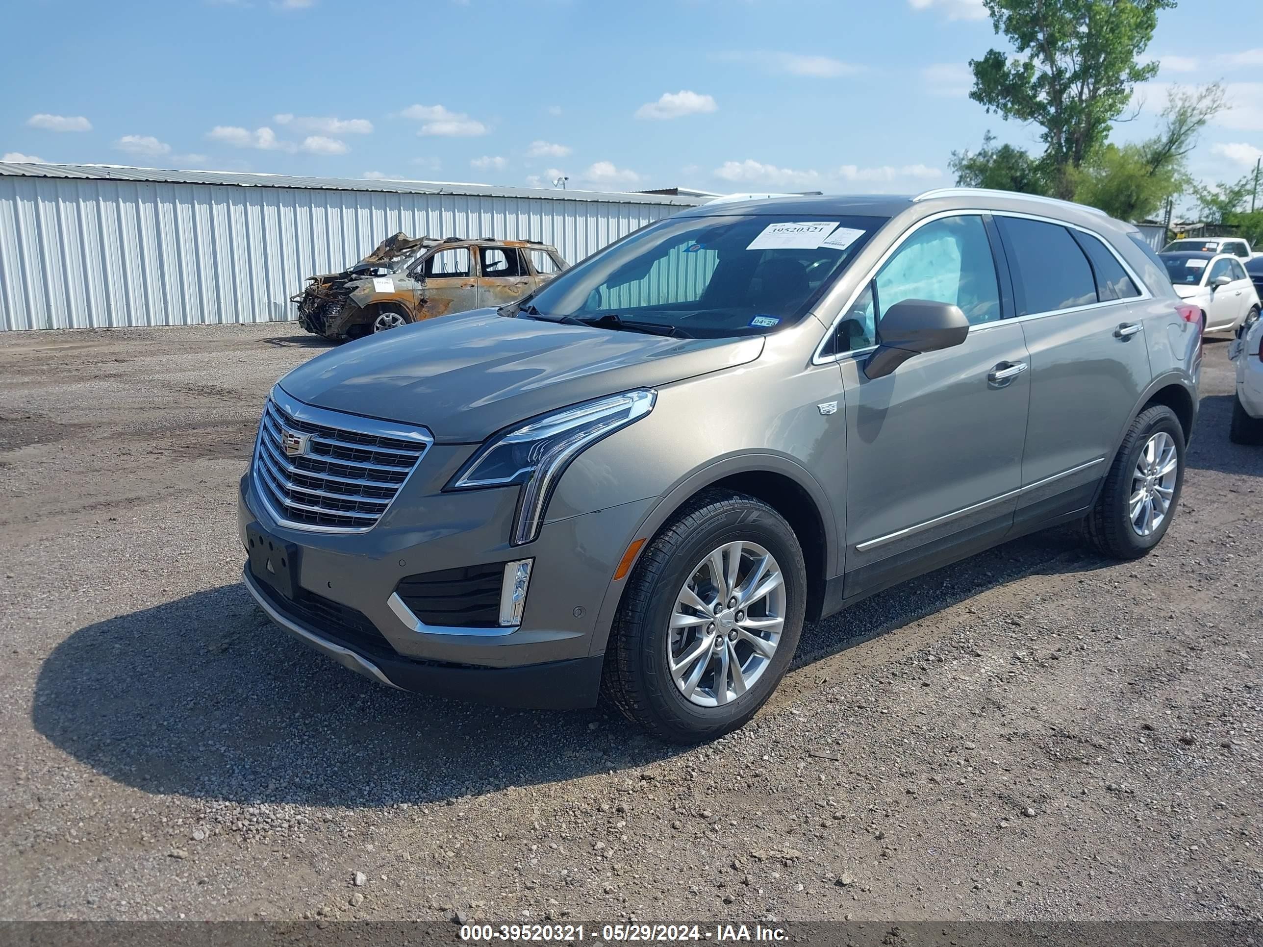 Photo 1 VIN: 1GYKNGRS0KZ117478 - CADILLAC XT5 