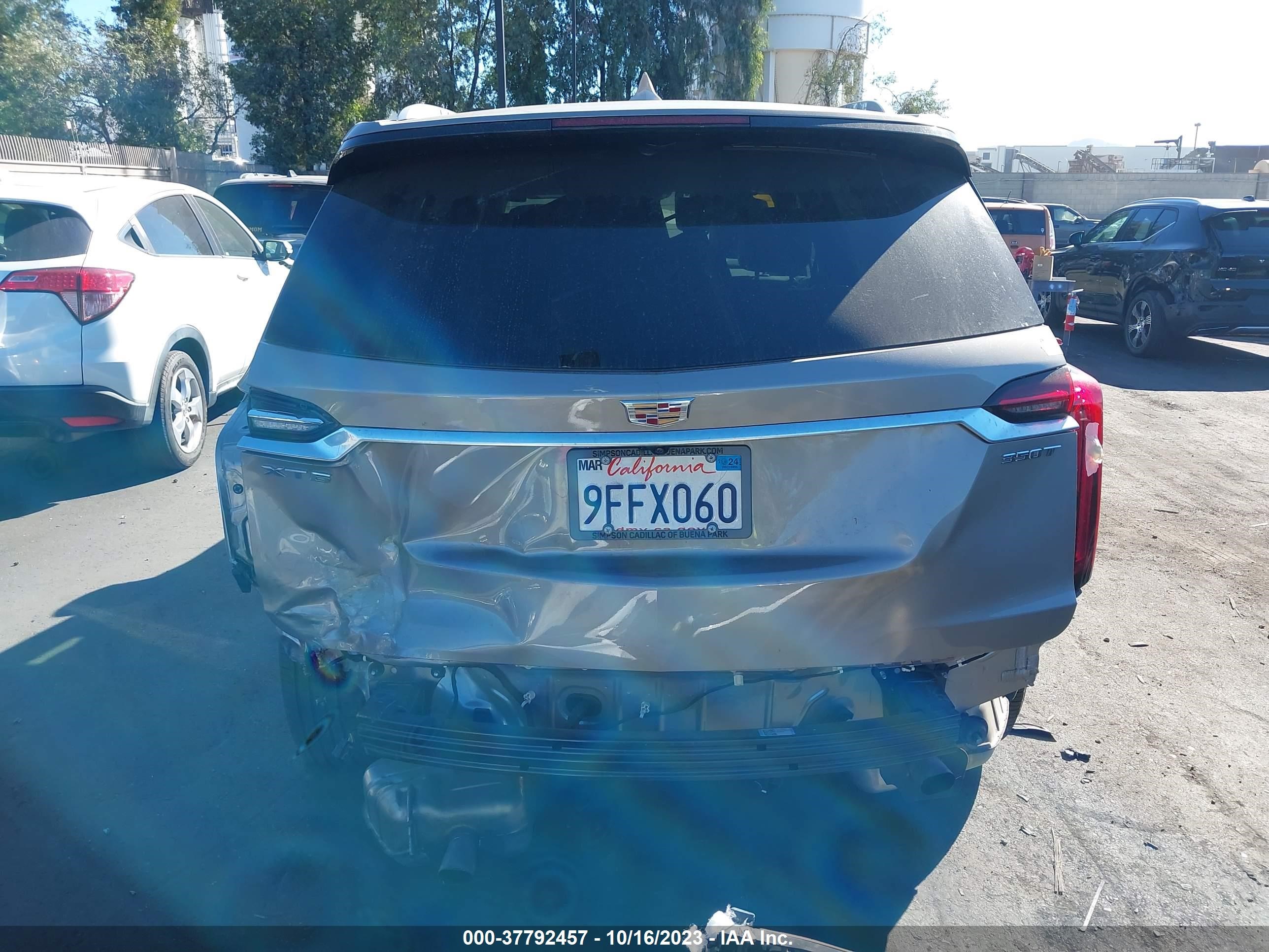 Photo 16 VIN: 1GYKPAR40PZ182007 - CADILLAC XT6 