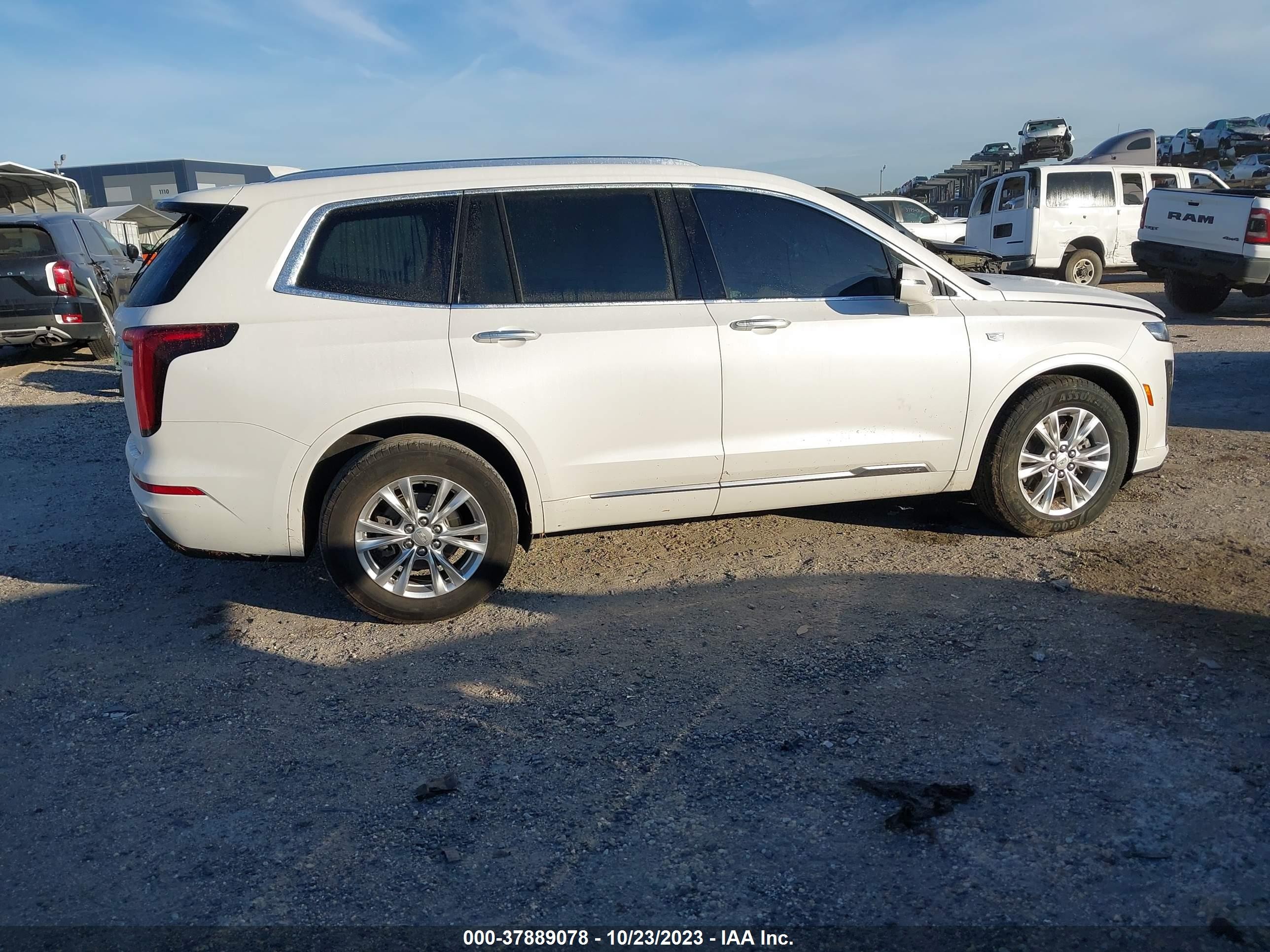 Photo 12 VIN: 1GYKPAR42NZ103336 - CADILLAC XT6 