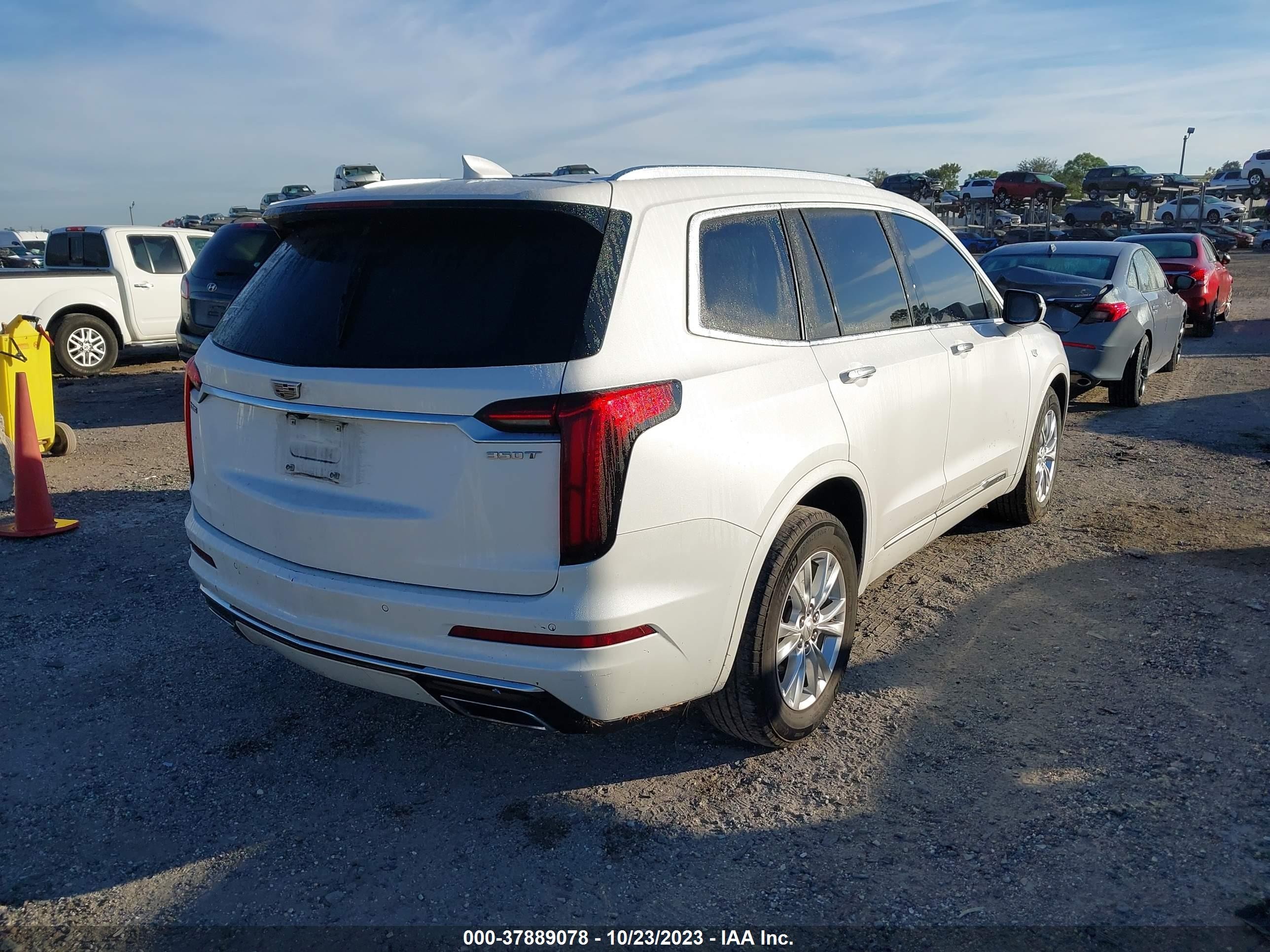 Photo 3 VIN: 1GYKPAR42NZ103336 - CADILLAC XT6 