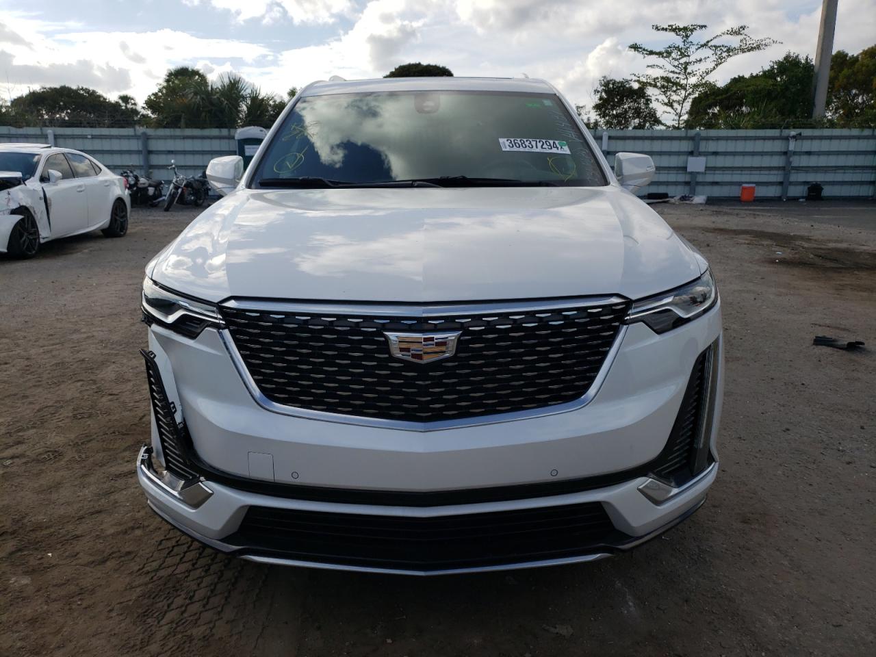 Photo 4 VIN: 1GYKPAR48MZ151437 - CADILLAC XT6 