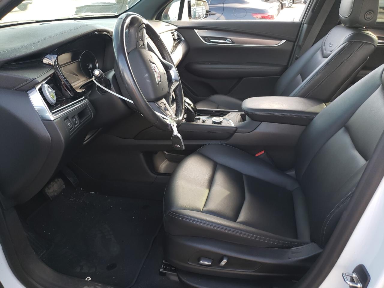 Photo 6 VIN: 1GYKPAR48MZ151437 - CADILLAC XT6 