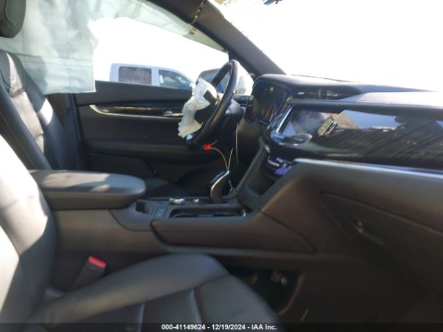 Photo 4 VIN: 1GYKPCRS1NZ121711 - CADILLAC XT6 