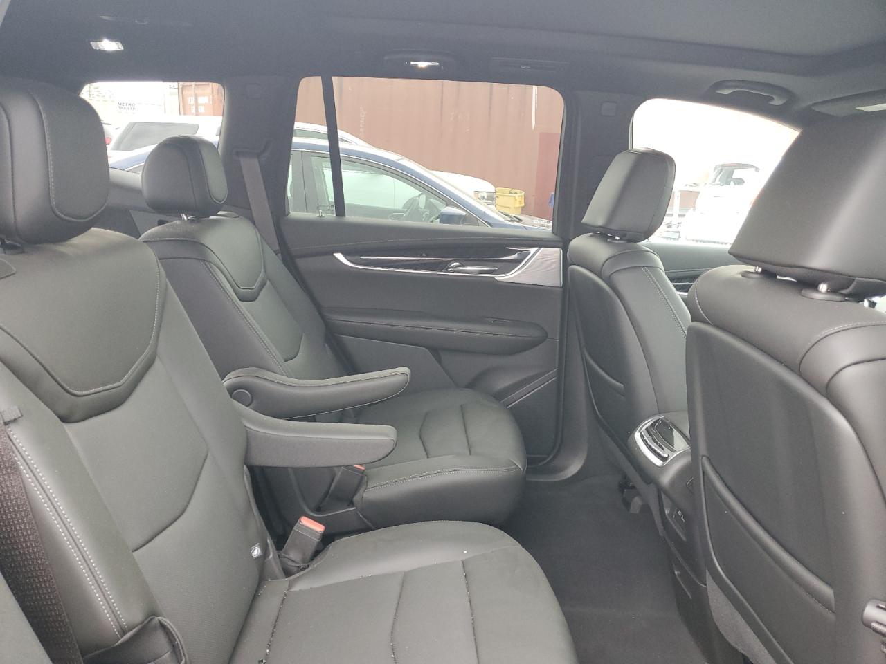 Photo 10 VIN: 1GYKPCRS2PZ223926 - CADILLAC XT6 